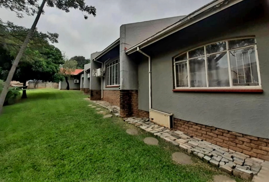 4 Bedroom Property for Sale in Safari Gardens North West